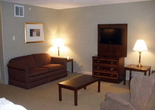 435 Overland Park Place Room photo